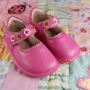 Girls' Pink Flower Strap Mary Jane Dress Shoes Size 5 By Puddle Jumpers